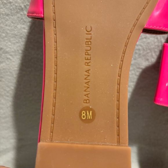 WOMENS BEIGE SLIP ON SANDALS - Picture 5 of 6